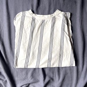 Men’s striped T-shirt